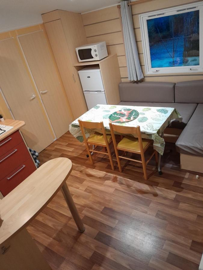 Location Mobil-Home Le Parc Des Roches Saint-Chéron Exterior photo